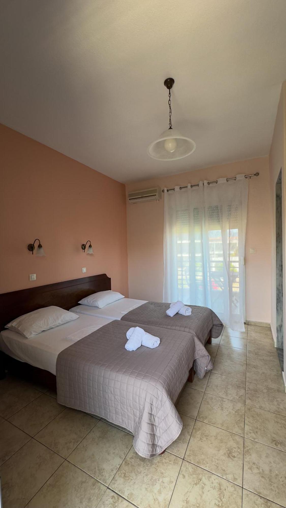 Tsipos Rooms Stavros  Ngoại thất bức ảnh